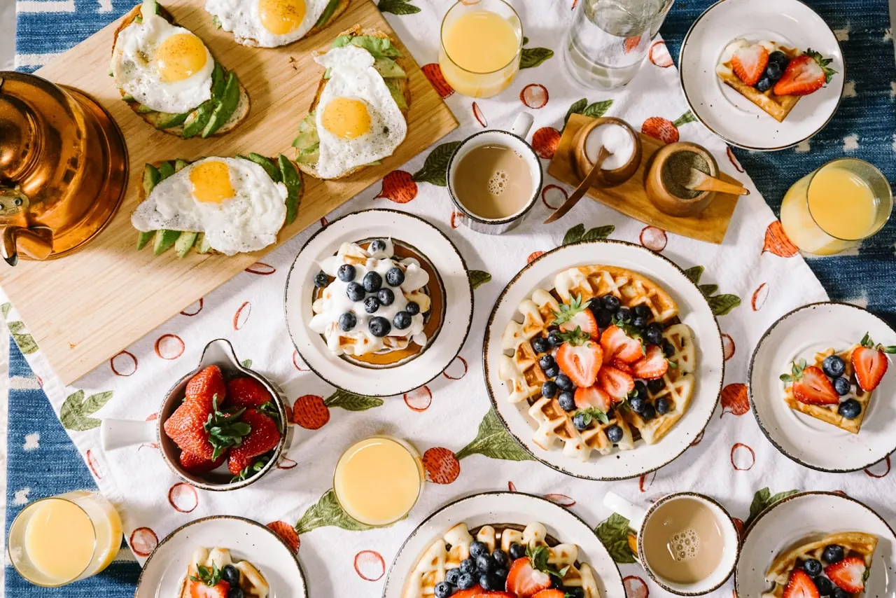 QR Menü Nedir? Restoranlar İçin Dijital Menünün 7 Avantajı kapak görseli