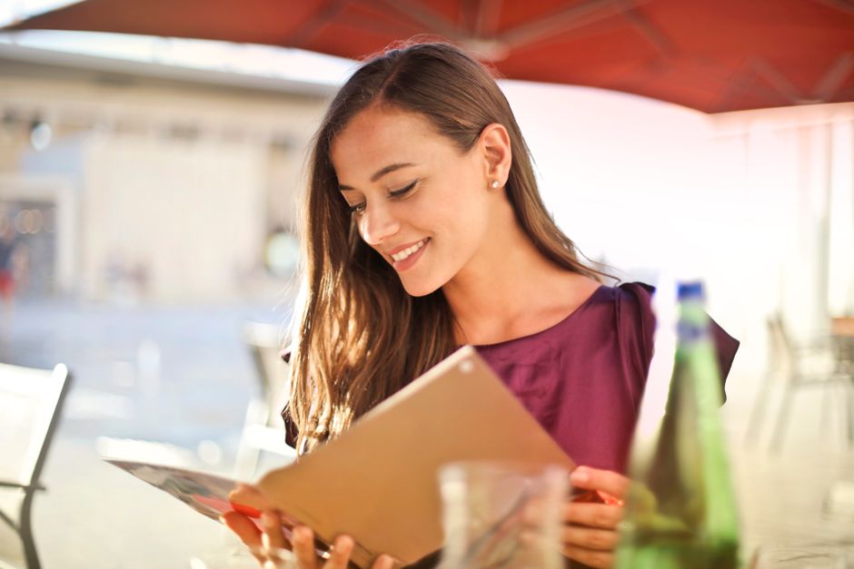 Restoranınızda Çoklu Dil Menüsü ile Turist Müşterileri Çekmenin Yolları